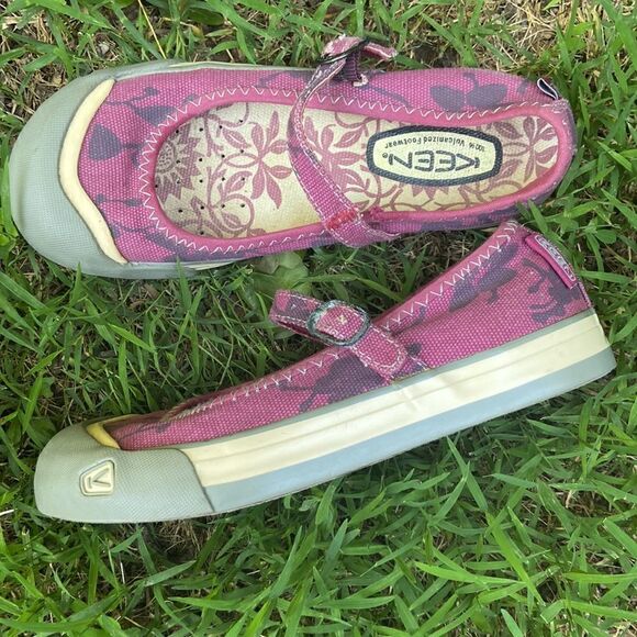 Keen  Mary Jane Coronado Shoes - Picture 1 of 8